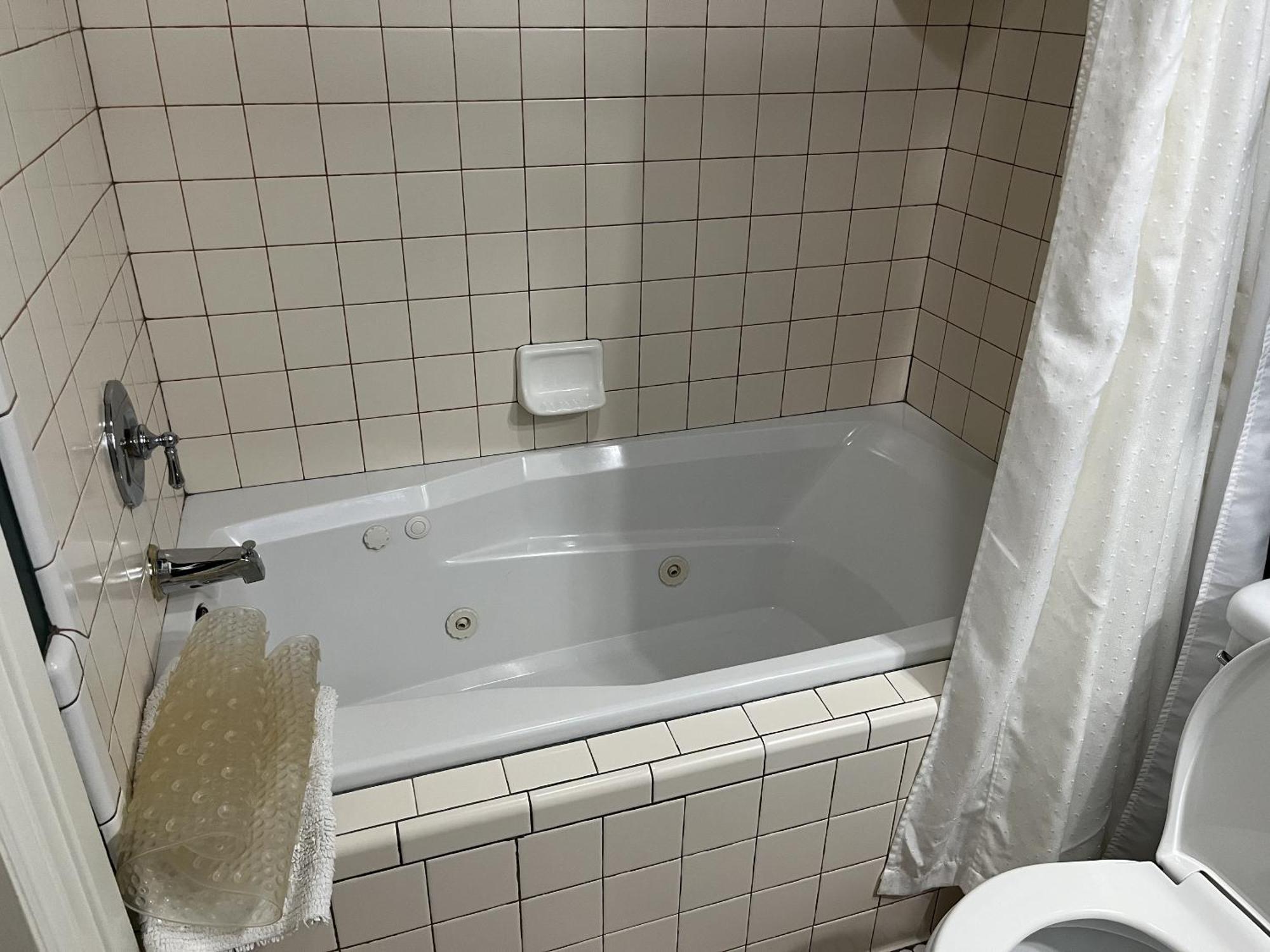 Abbey House Inn (Adults Only) Winters Dış mekan fotoğraf